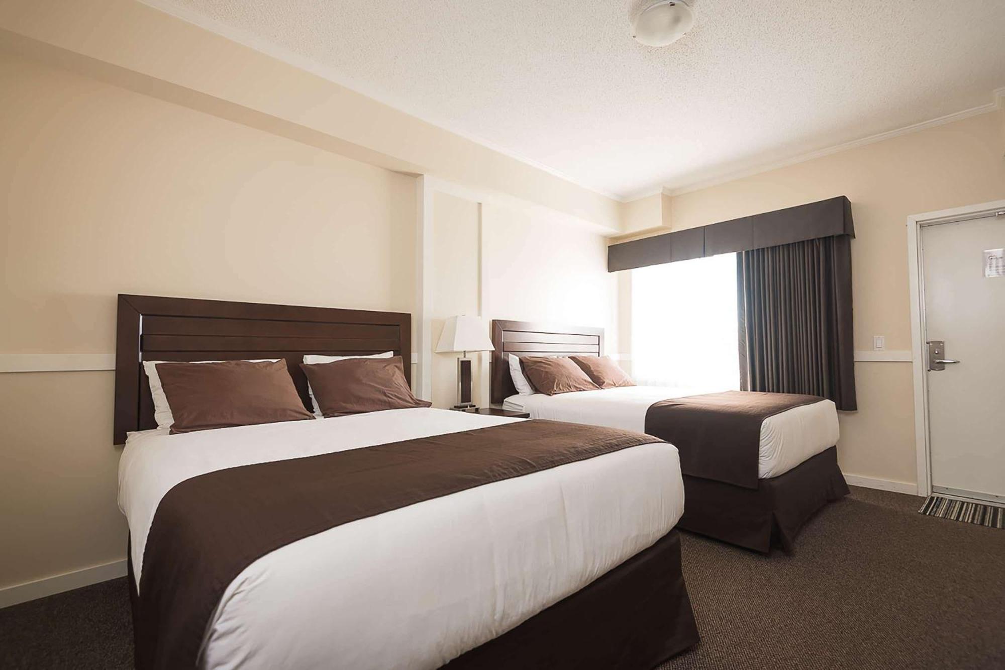 Days Inn By Wyndham Lamont Extérieur photo